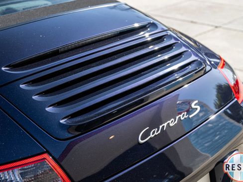Used 2005 Porsche 911 Carrera S RWD image 15