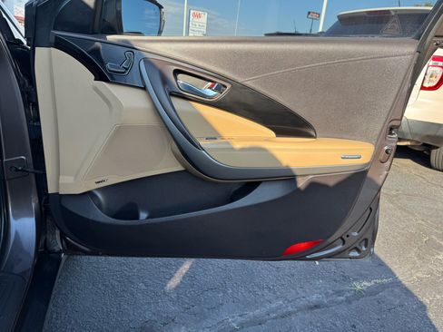 Used 2015 Hyundai Azera Limited image 19