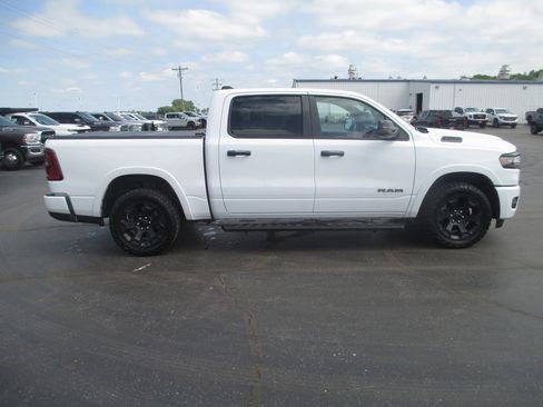 Used 2025 RAM 1500 Big Horn AWD/4WD image 5