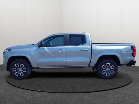 Used 2026 Chevrolet Colorado Z71 AWD/4WD image 2