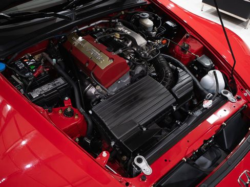 Used 2004 Honda S2000 image 56