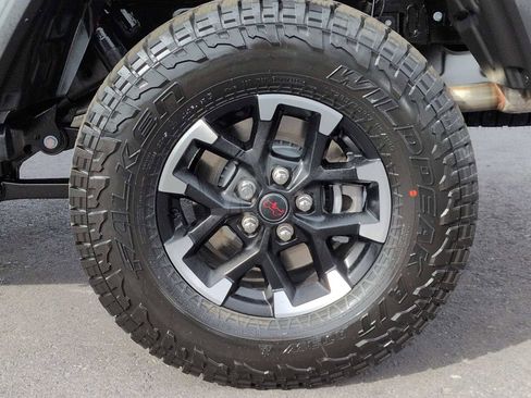 New 2026 Jeep Gladiator Rubicon image 14