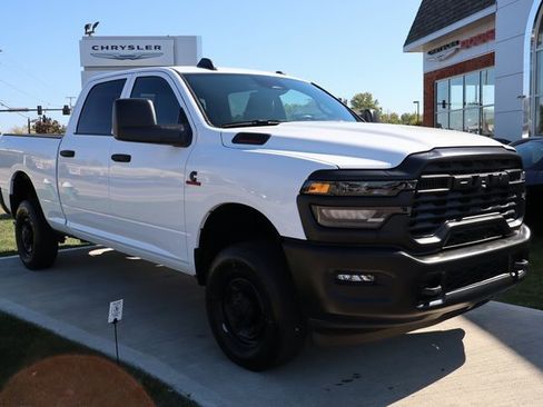 Used 2025 RAM 2500 Tradesman image 3