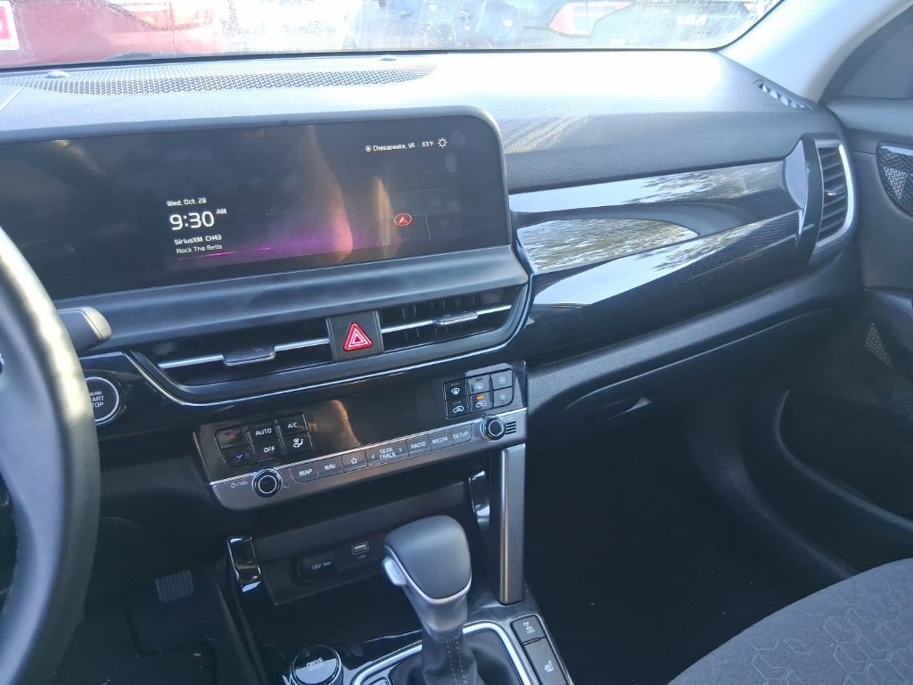 Certified 2025 Kia Seltos S AWD/4WD image 13
