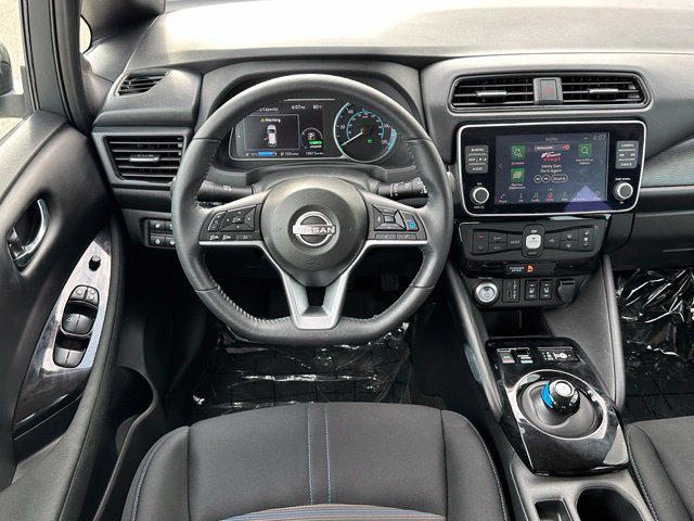 Used 2025 Nissan Leaf SV Plus FWD image 13