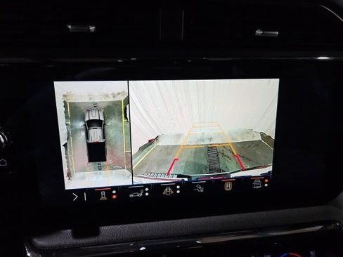 Certified 2024 GMC Sierra 2500 AT4 w/ AT4 Premium Plus Package image 33