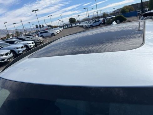 New 2026 Volvo XC40 B5 Plus w/ Protection Package Premier AWD/4WD image 35