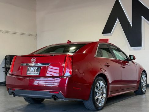 Used 2010 Cadillac CTS Premium RWD image 4