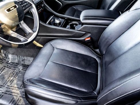 Used 2022 Jeep Grand Cherokee Limited w/ Trailer Tow Prep Group (B) image 14