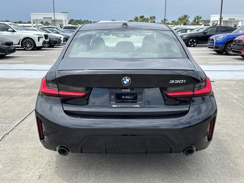 New 2026 BMW 330i Sedan w/ M Sport Package RWD image 6