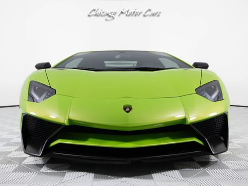 Used 2016 Lamborghini Aventador LP 750-4 Superveloce image 8