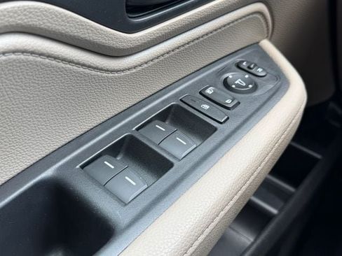 Used 2024 Honda Odyssey EX-L image 25
