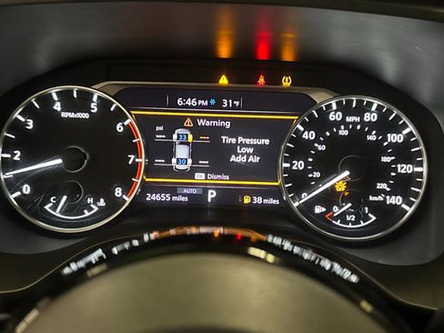 Used 2023 Nissan Rogue SV image 25