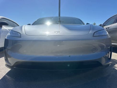 Used 2024 Tesla Model 3 Performance image 3