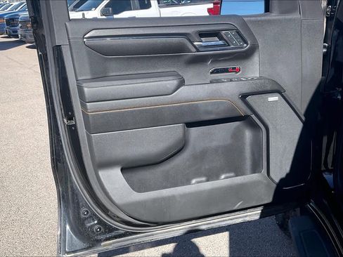 Used 2024 GMC Sierra 1500 AT4 w/ AT4 Premium Package image 20