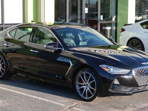 Used 2021 Genesis G70 3.3T image 5