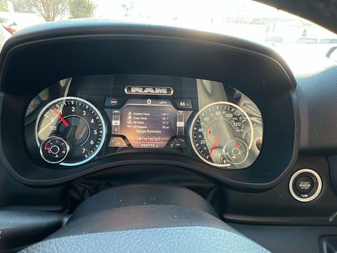 Used 2024 RAM 1500 Big Horn image 27