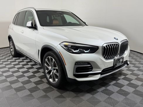Used 2021 BMW X5 xDrive40i w/ Premium Package AWD/4WD image 8