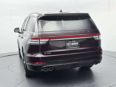 Used 2023 Lincoln Aviator Black Label w/ Jet Package AWD/4WD image 6