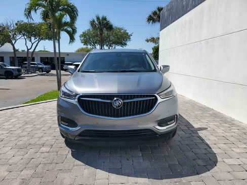Used 2021 Buick Enclave Premium w/ Sun and Sites Package image 2