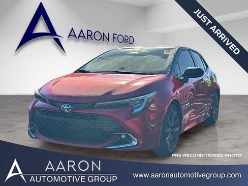 Used 2025 Toyota Corolla XSE FWD image 1