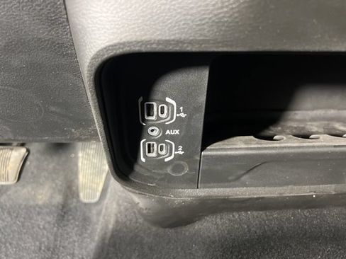 New 2025 RAM 2500 Tradesman AWD/4WD image 24