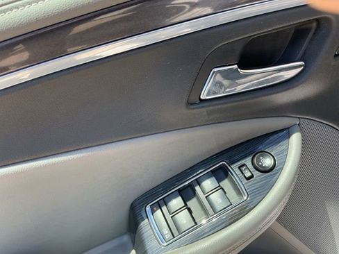 Used 2018 Chevrolet Impala LT w/ LT Convenience Package FWD image 19