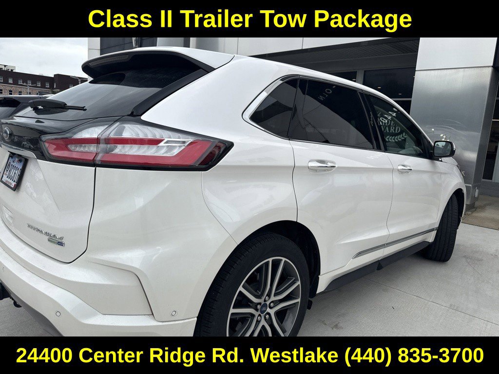 Used 2019 Ford Edge Titanium w/ Equipment Group 301A AWD/4WD image 12