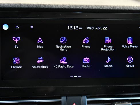 Used 2022 Kia Niro EX Premium FWD image 21