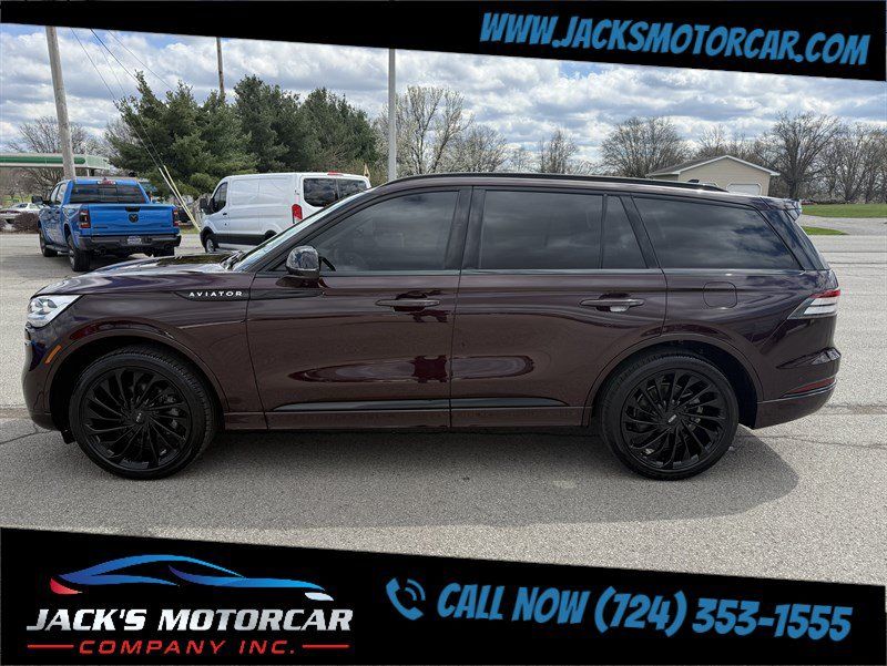 Used 2024 Lincoln Aviator Reserve w/ Equipment Group 201A AWD/4WD image 6