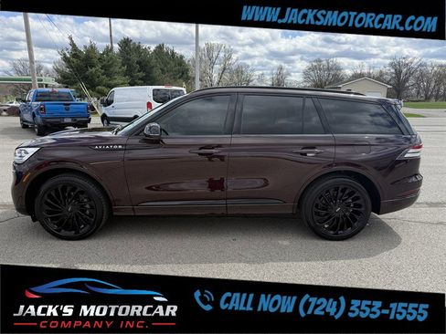 Used 2024 Lincoln Aviator Reserve w/ Equipment Group 201A image 6