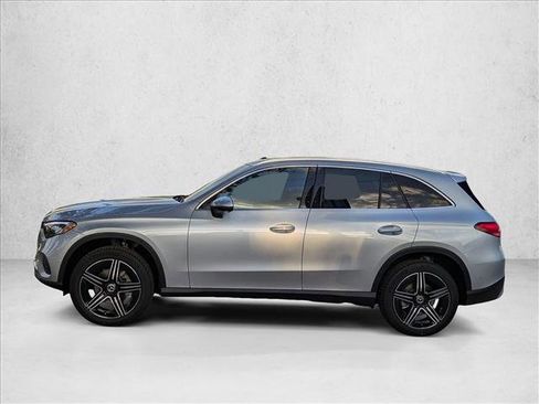 Used 2026 Mercedes-Benz GLC 300 image 10