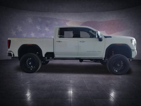 Used 2024 GMC Sierra 2500 Denali Ultimate AWD/4WD image 6