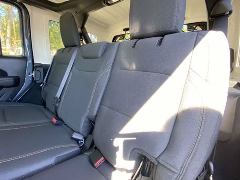 New 2026 Jeep Wrangler Unlimited Sport AWD/4WD image 12