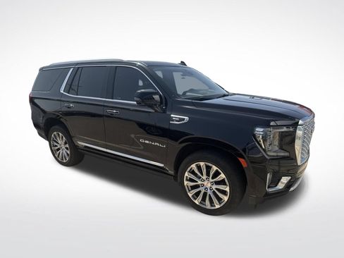 Used 2022 GMC Yukon Denali AWD/4WD image 9