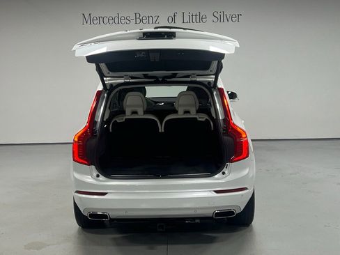 Used 2021 Volvo XC90 T6 Momentum w/ Climate Package image 5