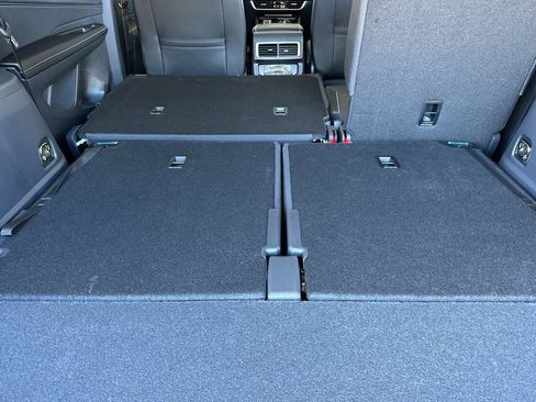 New 2026 Volkswagen Atlas SE image 15