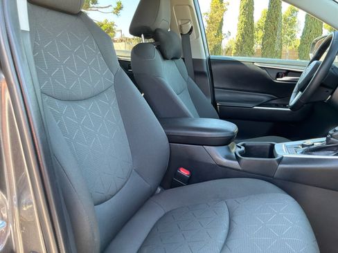 Used 2024 Toyota RAV4 XLE w/ Convenience Package AWD/4WD image 22