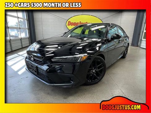 Used 2022 Honda Civic Sport image 1
