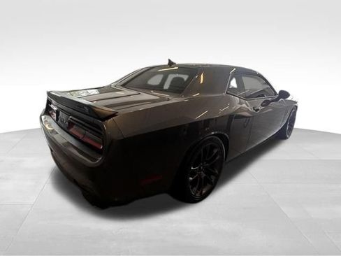 Used 2020 Dodge Challenger R/T Scat Pack RWD image 6