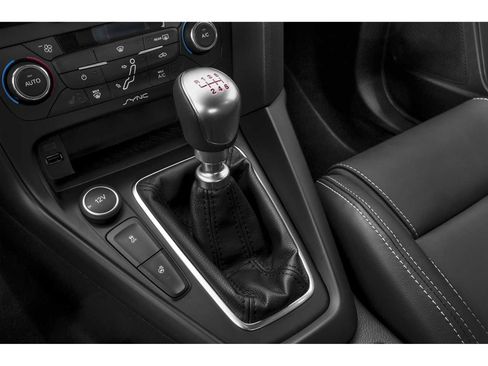 Used 2015 Ford Focus ST FWD image 8