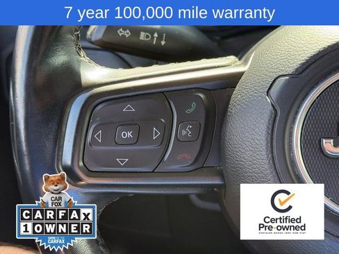 Certified 2021 Jeep Gladiator Willys image 17