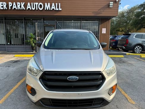Used 2017 Ford Escape S FWD image 2