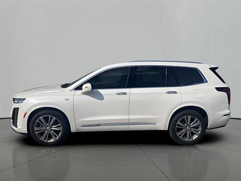 Certified 2024 Cadillac XT6 Premium Luxury w/ Technology Package AWD/4WD image 2