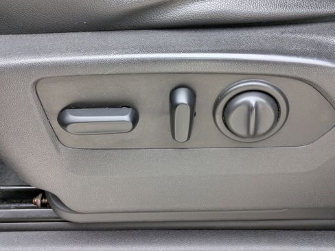 Used 2019 Chevrolet Silverado 1500 RST w/ All-Star Edition image 18