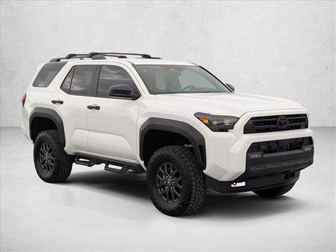 Used 2025 Toyota 4Runner SR5 AWD/4WD image 3