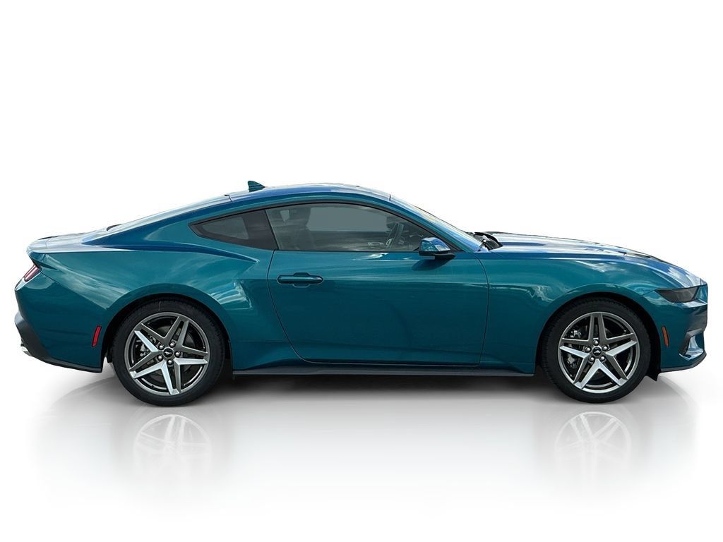 Used 2026 Ford Mustang Coupe RWD image 8
