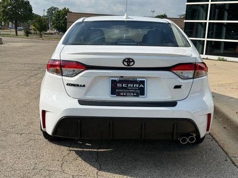 Used 2025 Toyota Corolla SE w/ Convenience Package FWD image 4