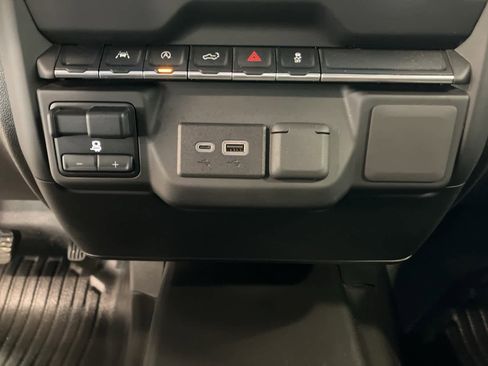 Used 2023 GMC Sierra 1500 Pro image 17