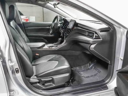 Certified 2023 Toyota Camry SE image 17
